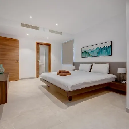 Luxury 2br In Portomaso Apartamento