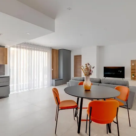 Luxury 2br In Portomaso * San Julián
