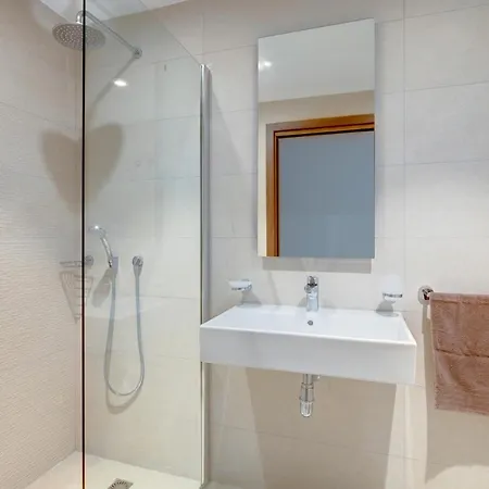 Luxury 2br In Portomaso * San Julián