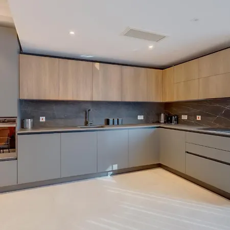 Luxury 2br In Portomaso *
